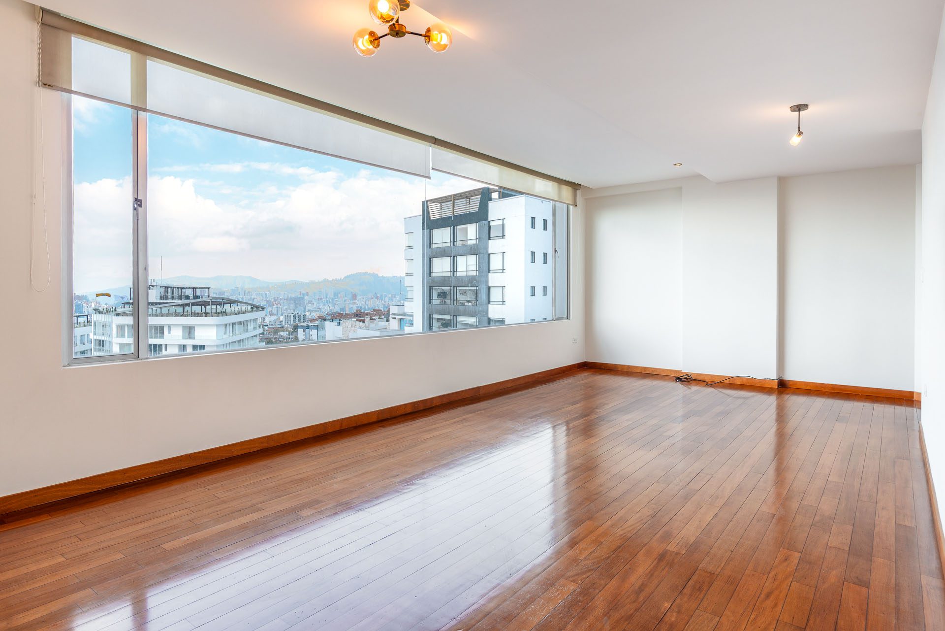 Departamento familia con amplios ventanales y hermosa vista Departamento familia con amplios ventanales y hermosa vista